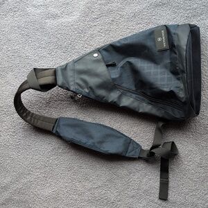 Victorinox Altmont 3.0 Navy Sling Bag